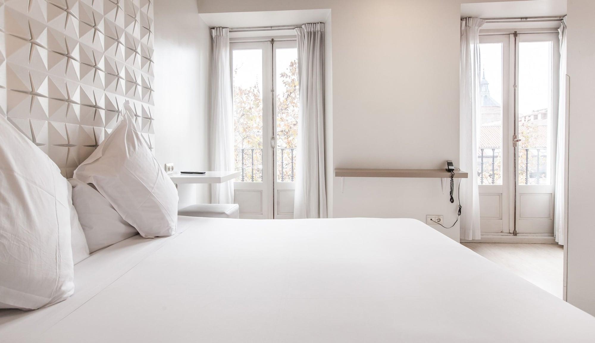 Hotel Urbansea Atocha 113 Madrid Esterno foto