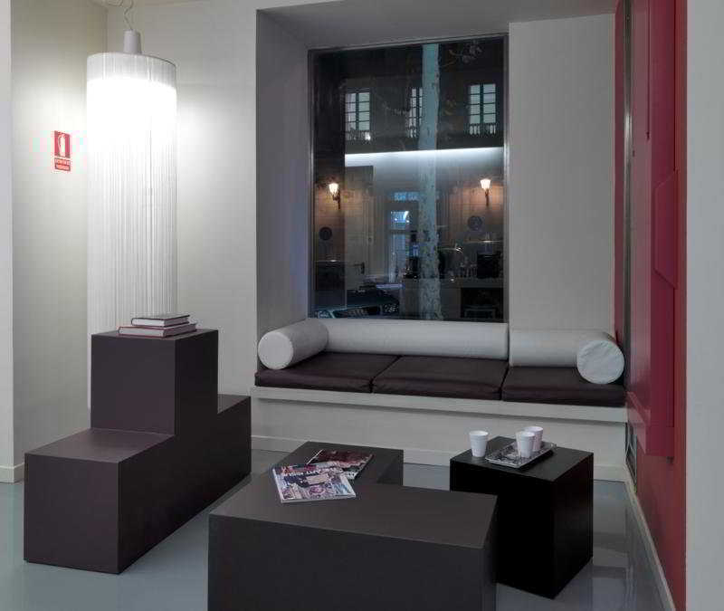 Hotel Urbansea Atocha 113 Madrid Esterno foto