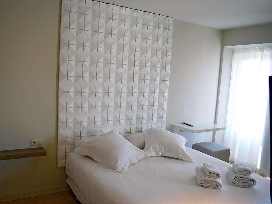 Hotel Urbansea Atocha 113 Madrid Esterno foto