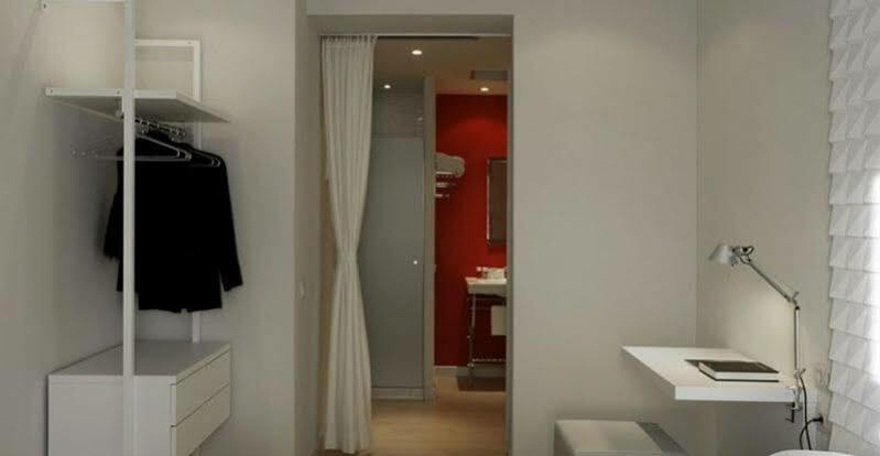 Hotel Urbansea Atocha 113 Madrid Esterno foto