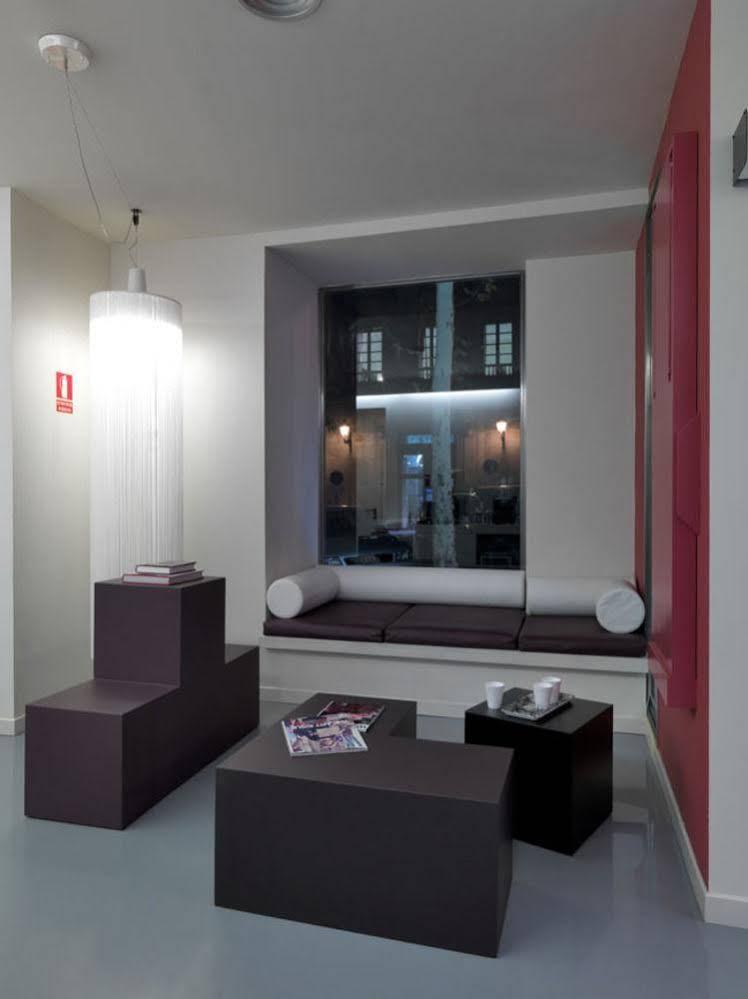Hotel Urbansea Atocha 113 Madrid Esterno foto